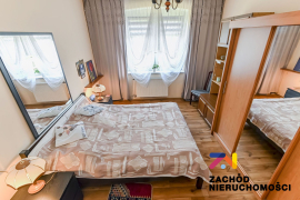 Bezczynszowe mieszkanie w centrum z działką